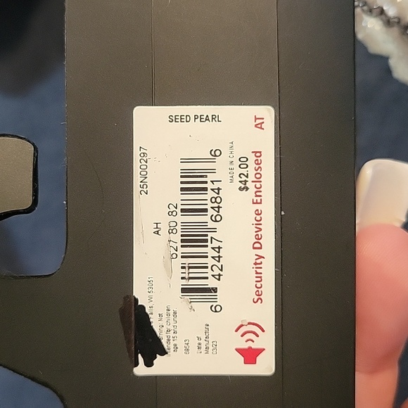 Simply Vera Wang Pearl Necklace Bundle. - Picture 5 of 7